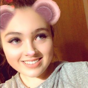 Meet your Posher, Riley